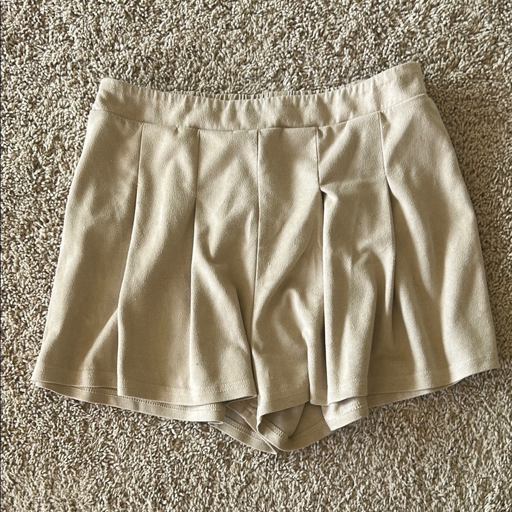 Francesca's Collections Tan Skorts with Pleated Design